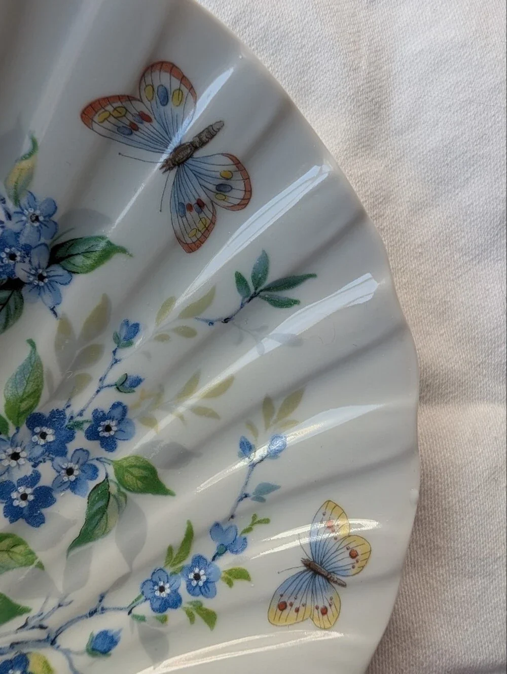 Limoges Porcelain Floral Shell-Shaped Plates Trinket Dishes - 2